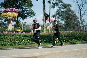 BIB: 
                            <button type="button" onclick="openModal(27613546)" class="btn btn-primary btn-sm float-right btn-popup" data-toggle="modal" data-target=".modal-high-quality">
                        <i class="fas fa-shopping-cart"></i> Add to Cart
                    </button>
                                            <button type="button" onclick="isThisMe(27613546, true)" class="btn btn-success btn-sm float-right btn-popup btn-isme hidden" data-toggle="tooltip" data-placement="bottom" title="นี่คือรูปของคุณใช่ไหม คลิกที่นี่เพื่อเอาเข้าอัลบั้ม">
                        <i class="fas fa-plus"></i> Add to album
                    </button>
                    <button type="button" onclick="isThisMe(27613546, false)" class="btn btn-warning btn-sm float-right btn-popup btn-isnotme hidden">
                        <i class="fas fa-ban"></i> Remove from album
                    </button>